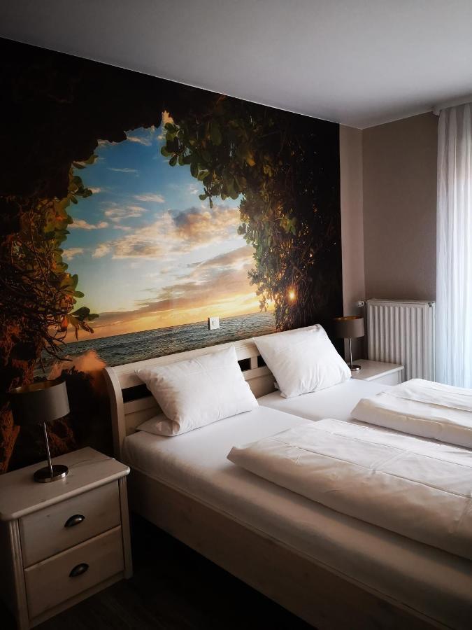 Landgasthof Zum Stern Hotel Huenfeld Ngoại thất bức ảnh