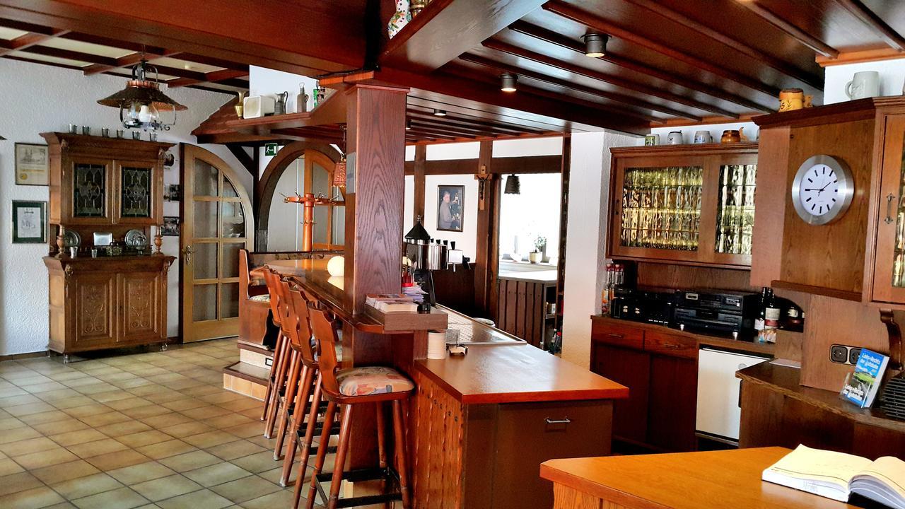 Landgasthof Zum Stern Hotel Huenfeld Ngoại thất bức ảnh